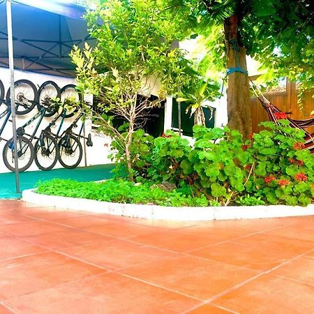 Hostal White House Galapagos Puerto Ayora  Luaran gambar