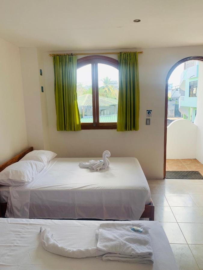 Hostal White House Galapagos Puerto Ayora  Luaran gambar