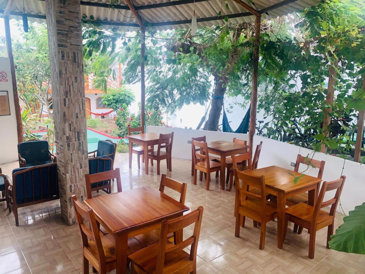 Hostal White House Galapagos Puerto Ayora  Luaran gambar