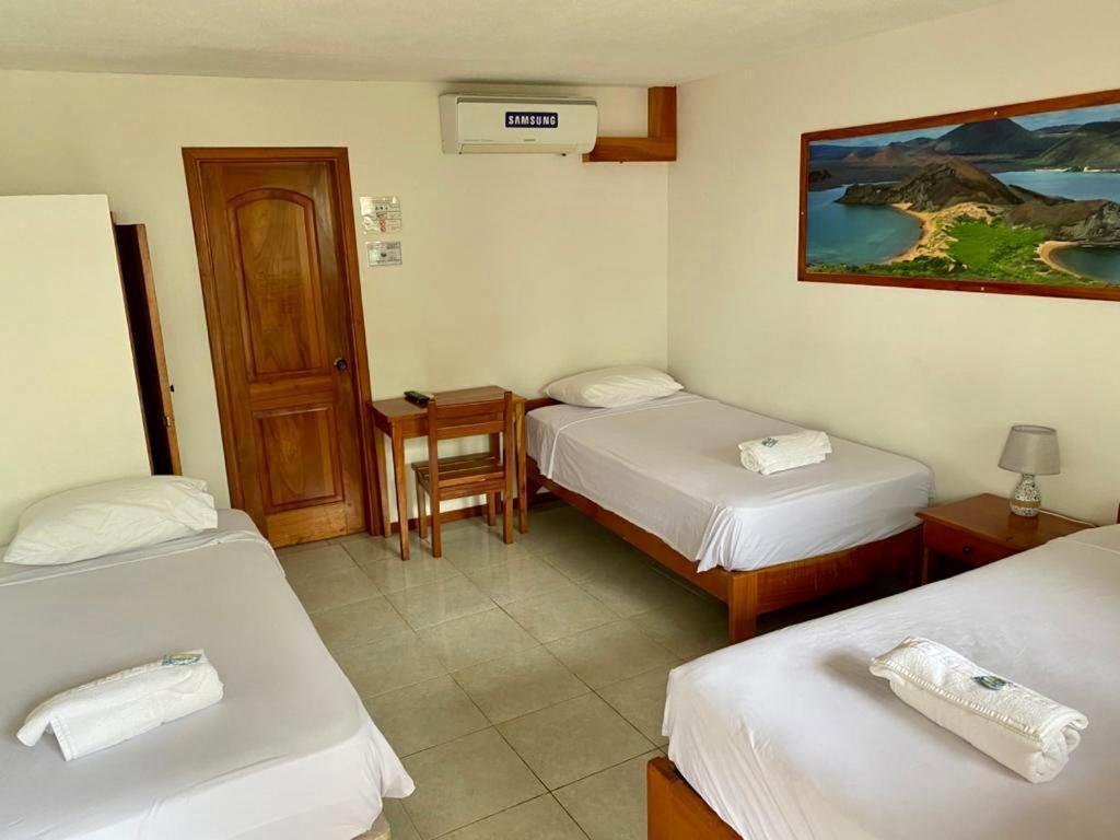 Hostal White House Galapagos Puerto Ayora  Luaran gambar