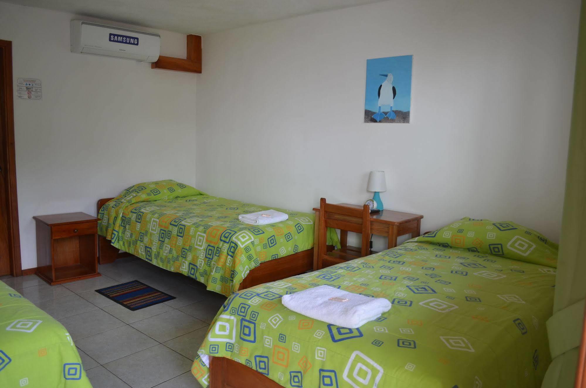 Hostal White House Galapagos Puerto Ayora  Luaran gambar